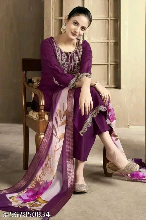 Embroidered Viscose Chanderi Kurta Set